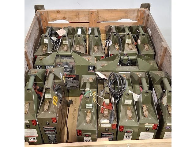 Ca. 16x starthulp, powervamp, o.a nato 200 - afbeelding 7 van  7