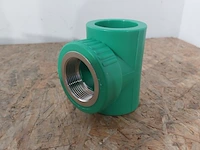 Ca. 16x t-stuk 50x 1 1/2 x 50mm ppr koppeling , ifan, groen, 2023 - afbeelding 1 van  4