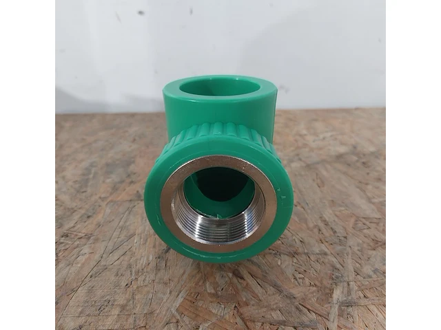 Ca. 16x t-stuk 50x 1 1/2 x 50mm ppr koppeling , ifan, groen, 2023 - afbeelding 2 van  4