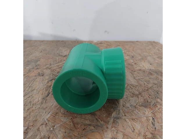 Ca. 16x t-stuk 50x 1 1/2 x 50mm ppr koppeling , ifan, groen, 2023 - afbeelding 3 van  4