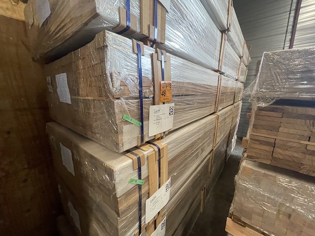 Ca. 170x guyana teak regels geschaafd gevingerlast, 40x60mm, lengte 395cm - afbeelding 4 van  5