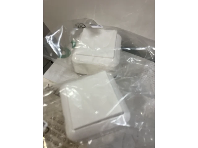 Ca. 170x schneider electric/merten schakelaar opbouw - afbeelding 2 van  3