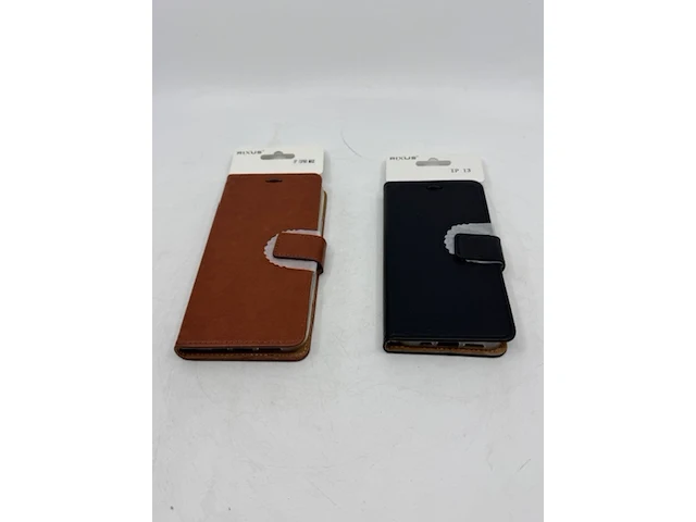 Ca. 170x telefoonhoesje handmade rixus, zwart en bruin - afbeelding 1 van  11