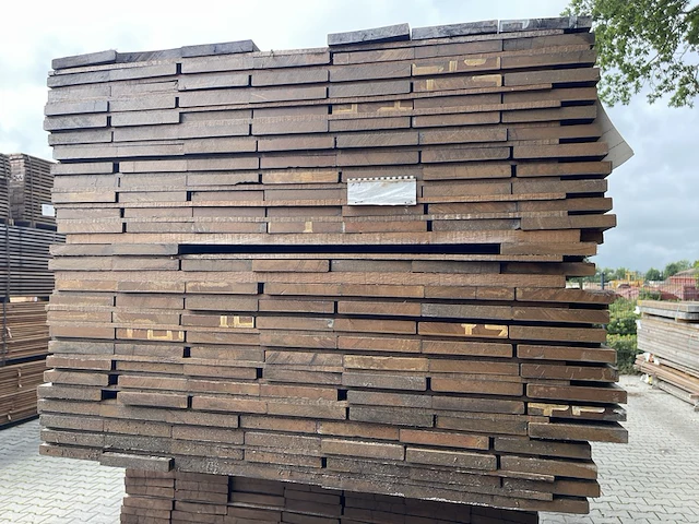 Ca. 177x purple heart planken geschaafd, 21x145mm, lengte 83/305cm 10/335cm 84/365cm - afbeelding 3 van  3