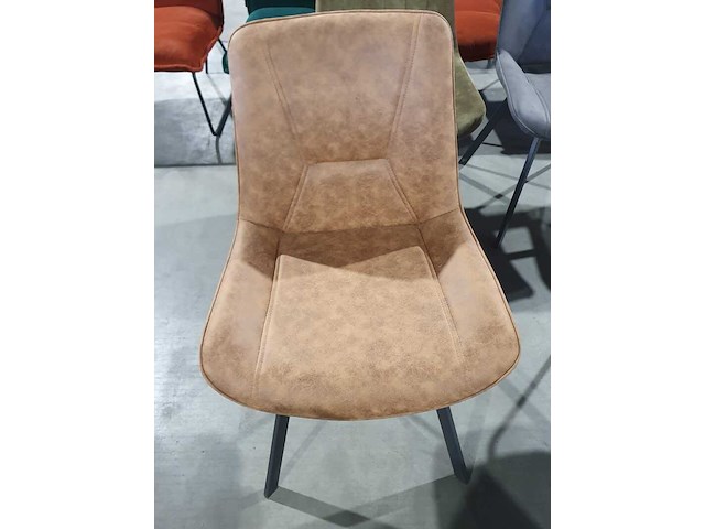 Ca. 17x stoelen – diverse modellen & kleuren, labelwise, 2024 - afbeelding 4 van  10