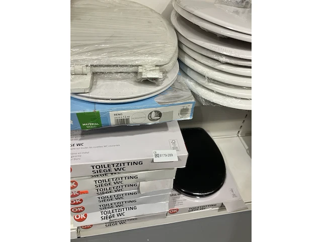 Ca. 17x toiletbrillen diverse - afbeelding 1 van  4