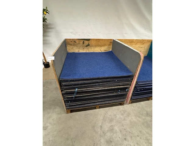 Ca. 180x tapijttegel, blauw - afbeelding 4 van  5