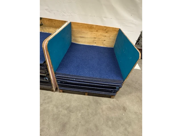 Ca. 180x tapijttegel, blauw - afbeelding 5 van  5