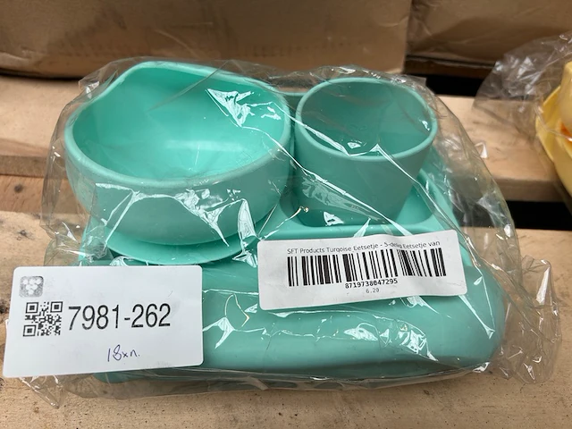 Ca. 18x baby eetset 5-delig turqoise - afbeelding 1 van  4