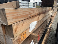 Ca. 18x douglas balken geschaafd, 140x140mm, lengte 300cm - afbeelding 2 van  4