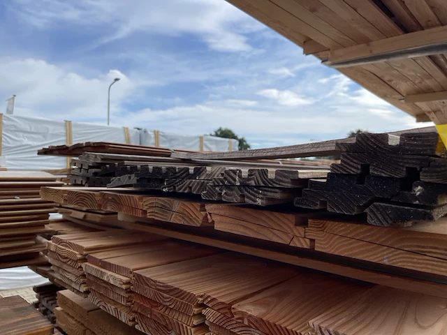 Ca. 18x douglas design profiel , 20x135mm, lengte 500cm - afbeelding 3 van  3