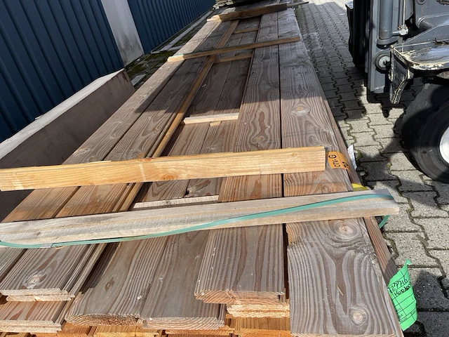 Ca. 18x douglas wisselsponning/halfhoutsrabat, 18x190mm, lengte 500cm - afbeelding 1 van  3