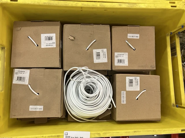 Ca. 18x dozen gordijnveer a 30 mtr inclusief bak - afbeelding 1 van  3