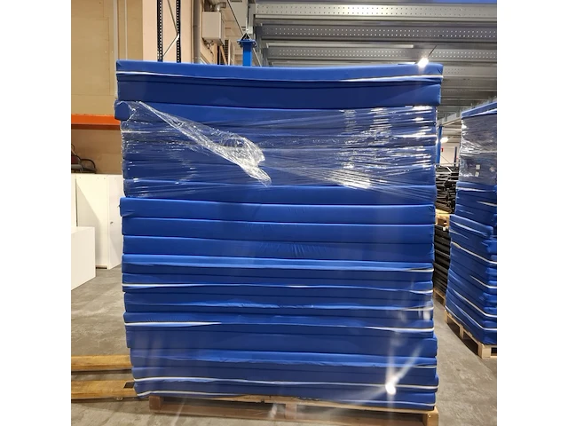 Ca. 18x matras - afbeelding 1 van  4
