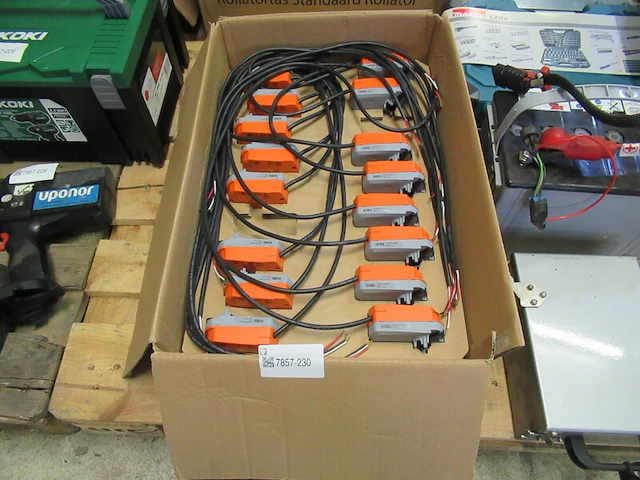 Ca. 18x roterende aandrijving (zonetight), belimo , cqd24a ekt - afbeelding 1 van  4
