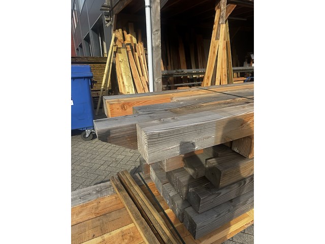 Ca. 19x douglas palen | geschaafd - afbeelding 3 van  3