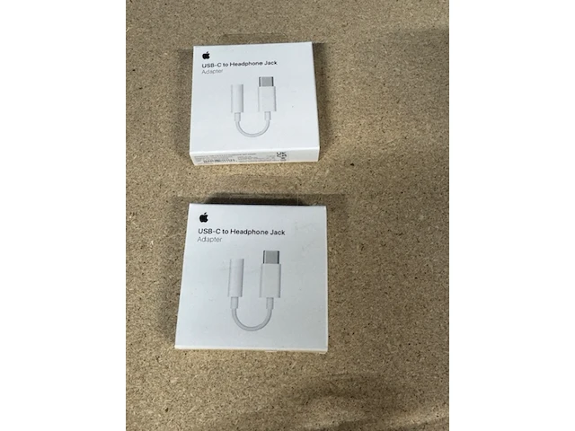 Ca. 19x headset en 12x lightning adapter apple, wit - afbeelding 7 van  8