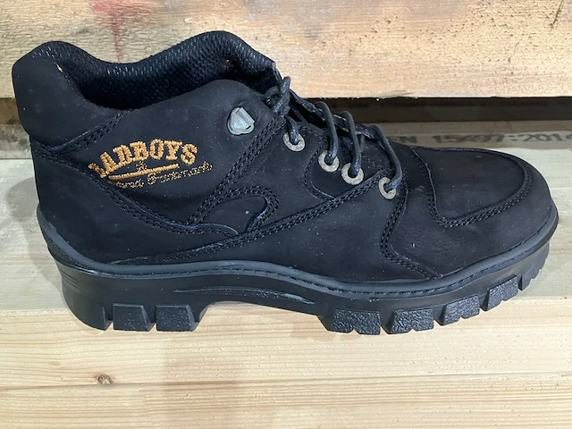 Ca. 19x paar schoenen, bad boys, zwart en bruin - afbeelding 2 van  6