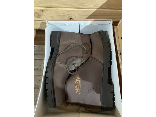 Ca. 19x paar schoenen, bad boys, zwart en bruin - afbeelding 3 van  6