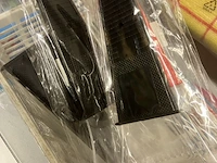 Ca 20 ijskrabbers retour uit verkoop - afbeelding 1 van  5
