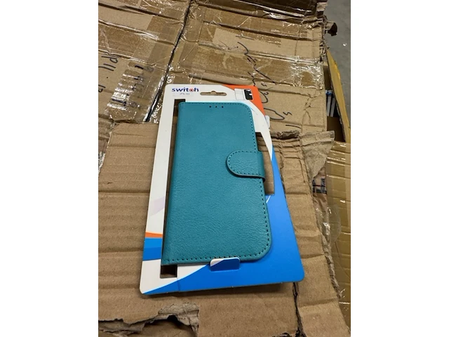 Ca. 2000x telefoonhoesjes switchme - afbeelding 6 van  8