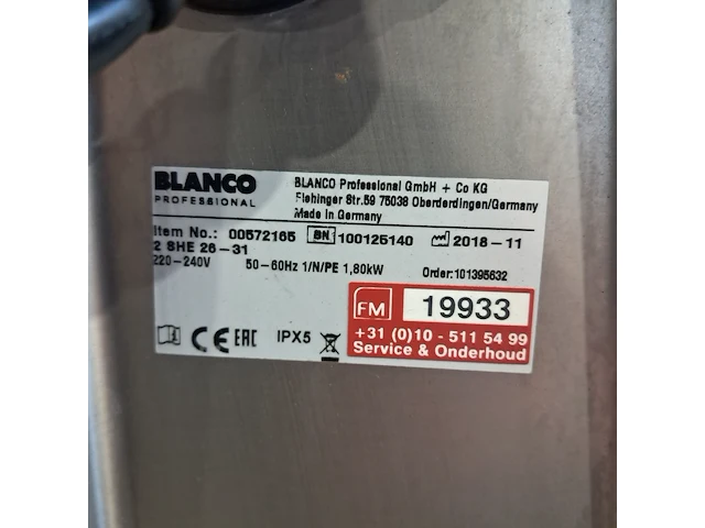 Ca. 200x dienbladen, 3x dienbladwagens, bordenwarmer en melkdispencer - afbeelding 15 van  22