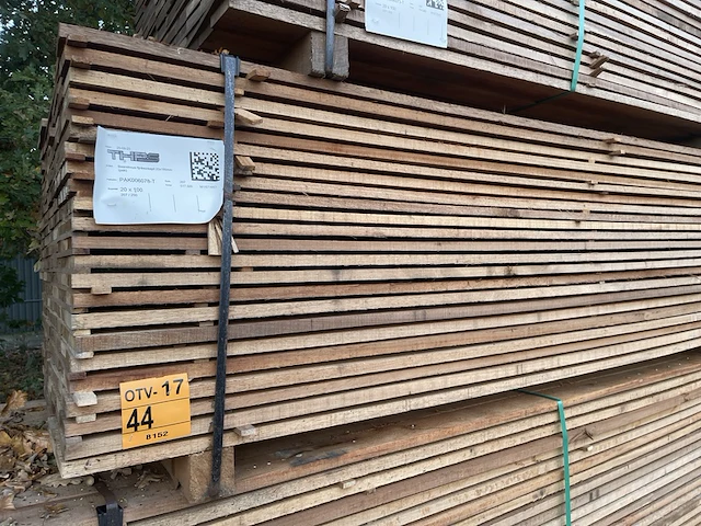 Ca. 207x guyana teak beschoeiingsplanken, 20x100mm, lengte 250cm - afbeelding 4 van  4