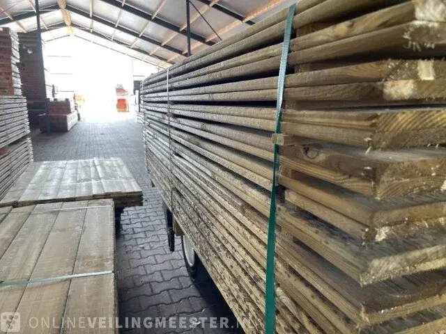 Ca. 208x grenen schuttingplanken groen geïmpregneerd , 16x140mm, lengte 180cm - afbeelding 2 van  3