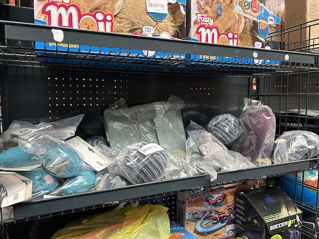 Ca. 20x baby speelgoed, knuffels smallstuff, roommate, trixie - afbeelding 1 van  11