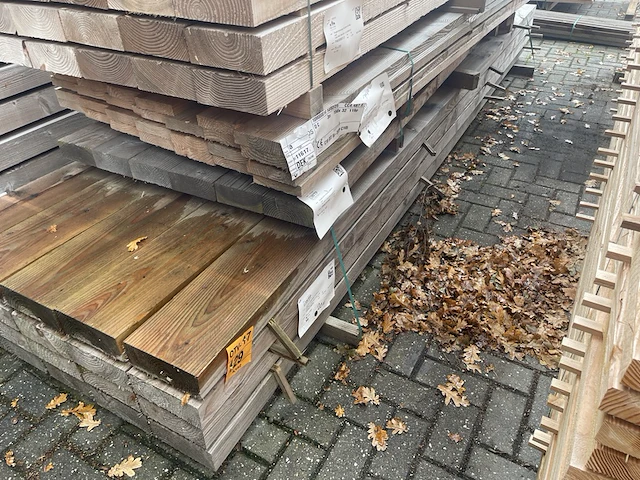 Ca. 20x douglas balken fijnbezaagd, 75x200mm, lengte 400cm - afbeelding 4 van  4