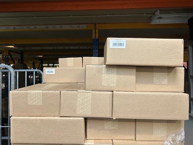 Ca. 20x drinkfles, thermosfles 500 ml, levivo, roze - afbeelding 4 van  4