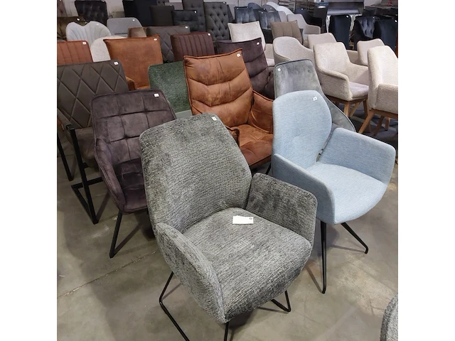 Ca. 20x eetkamerstoelen assorti, zazuhome - afbeelding 2 van  9
