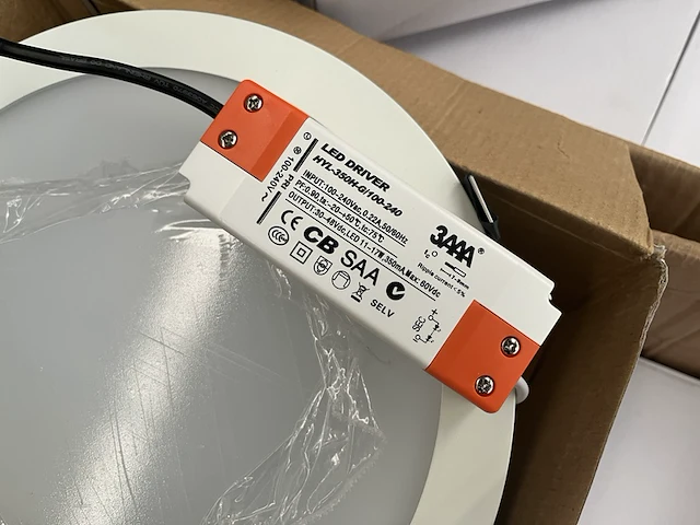Ca. 20x led inbouwspot/-paneel 30w 3500k met led driver ellipz lighting - afbeelding 4 van  7