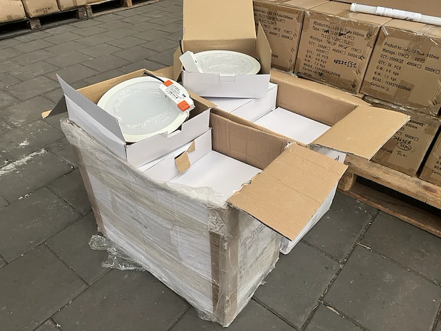 Ca. 20x led inbouwspot/-paneel 30w 3500k met led driver ellipz lighting - afbeelding 7 van  7