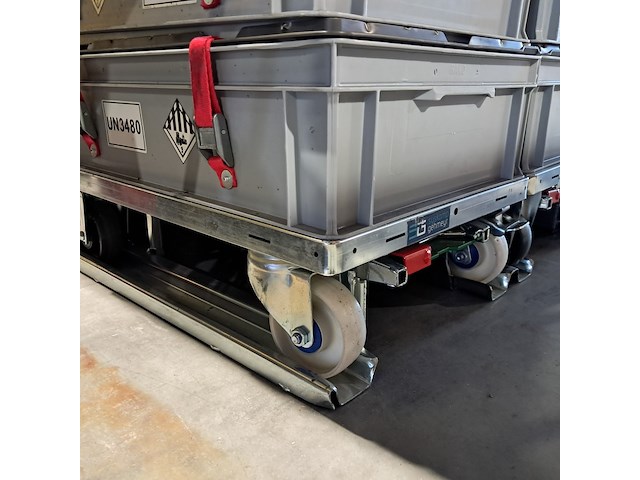 Ca. 20x opbergkist met 3x inzet en transportkar - afbeelding 5 van  6