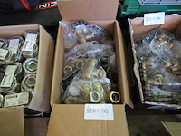 Ca. 20x t-stuk bonfix, 82648 kiwa - afbeelding 1 van  3