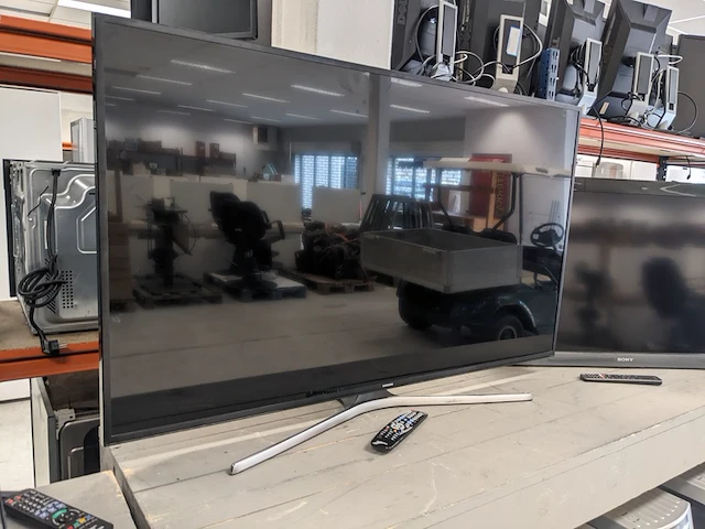 Ca. 20x televisies, samsung, sony, lg, oled, lcd, led - afbeelding 30 van  45