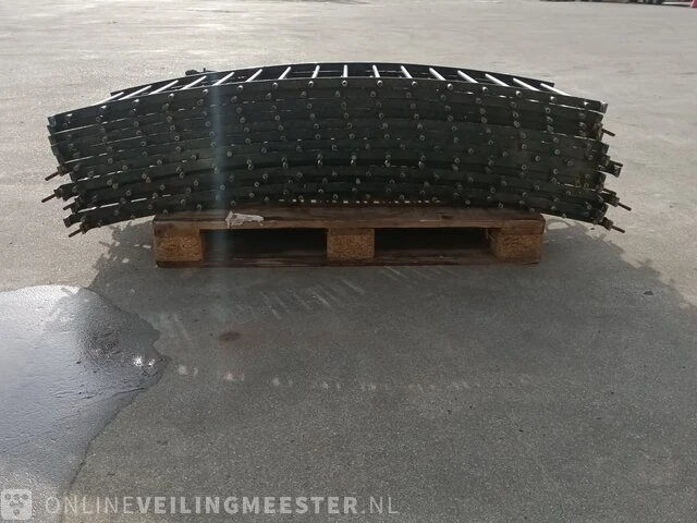 Ca. 2150 cm klassiek hekwerk - afbeelding 3 van  11