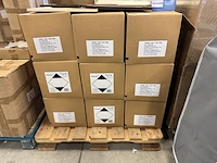 Ca. 216x flacon ruitenwisservloeistof 2 liter - afbeelding 1 van  3