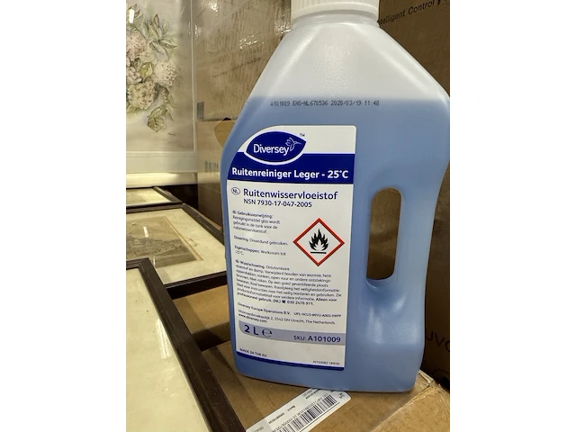 Ca. 216x flacon ruitenwisservloeistof 2 liter - afbeelding 3 van  3