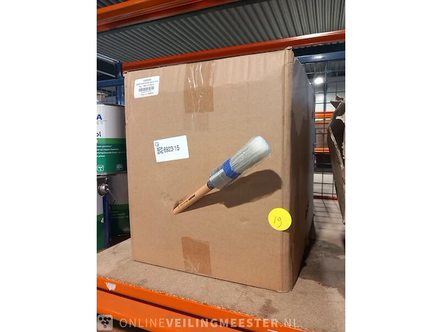 Ca. 216x titanium kwast maat 16 anza, wit - afbeelding 1 van  6