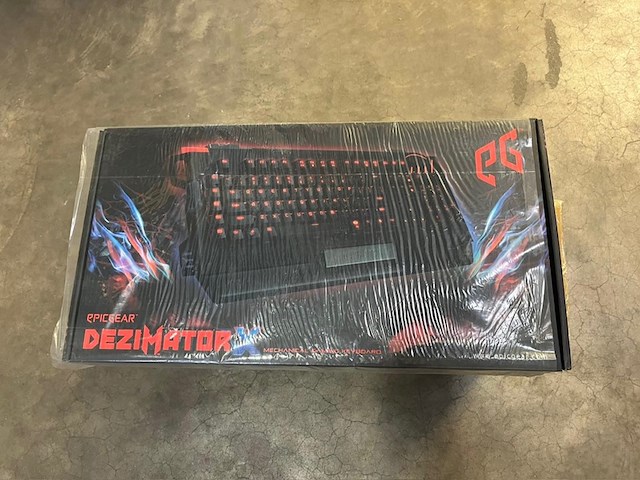 Ca. 217x dezimator epicgear mechanische gaming toetsenborden (2 pallets) - afbeelding 4 van  5