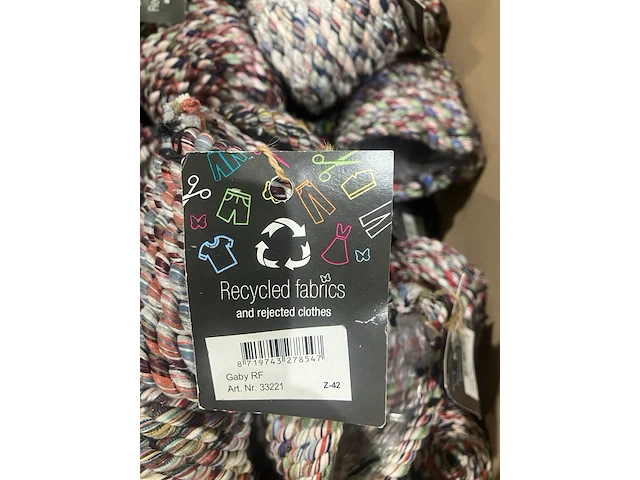 Ca. 223x bloempotjes van gerecyclede kleding - afbeelding 3 van  5