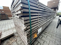Ca. 228x purple heart planken fijnbezaagd , 27x80mm, lengte 77/305cm 151/335cm - afbeelding 2 van  3