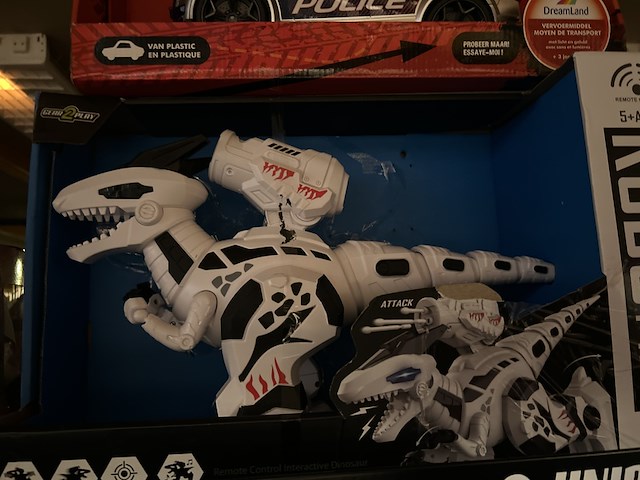 Ca. 22x a-merk speelgoed w.o. nickelodeon paw patrol, casdon dyson, disney, ravensburger, fisher-price - afbeelding 3 van  11