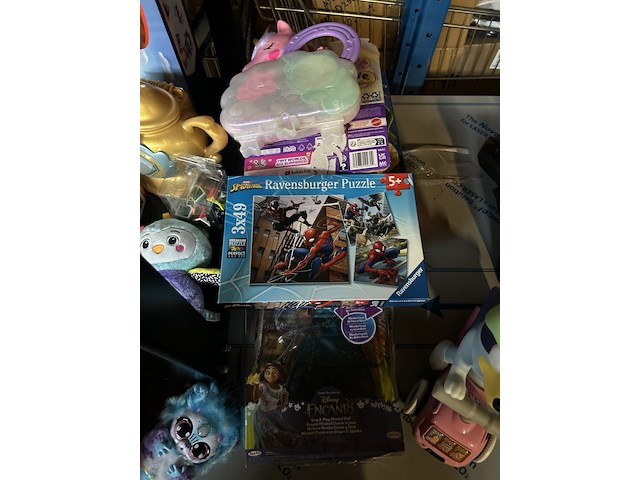 Ca. 22x a-merk speelgoed w.o. nickelodeon paw patrol, casdon dyson, disney, ravensburger, fisher-price - afbeelding 10 van  11