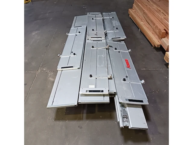 Ca. 22x aluminium schot t.b.v. aanhanger, o.a. anssems - afbeelding 2 van  7