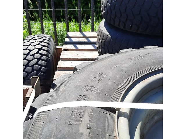 Ca. 22x band op velg, o.a continental - afbeelding 8 van  23