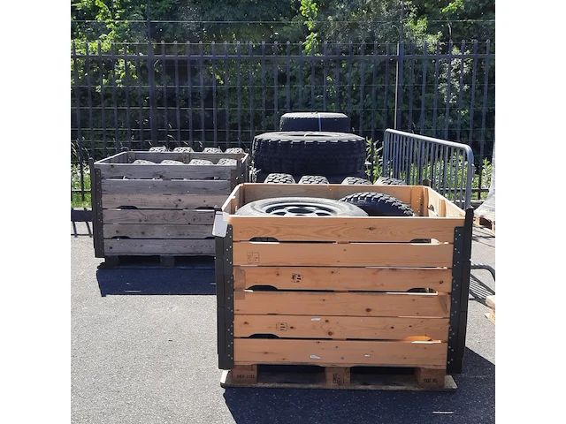Ca. 22x band op velg, o.a continental - afbeelding 1 van  23