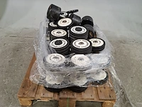 Ca. 22x dumbells, o.a. technogym - afbeelding 1 van  7